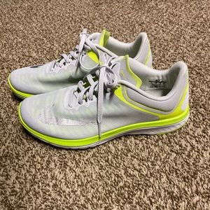 Women's Nike Tennis Shoes